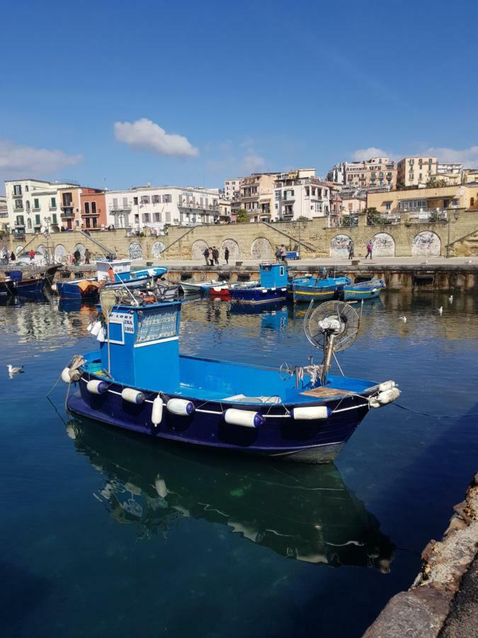 Solfatara Suites B&B Pozzuoli Luaran gambar